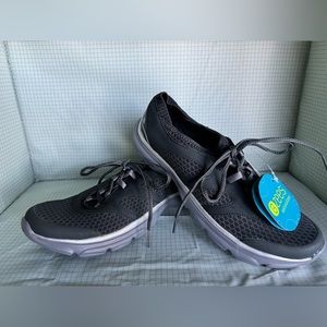 Bzees lace up sneakers, new, never worn, super comfy!